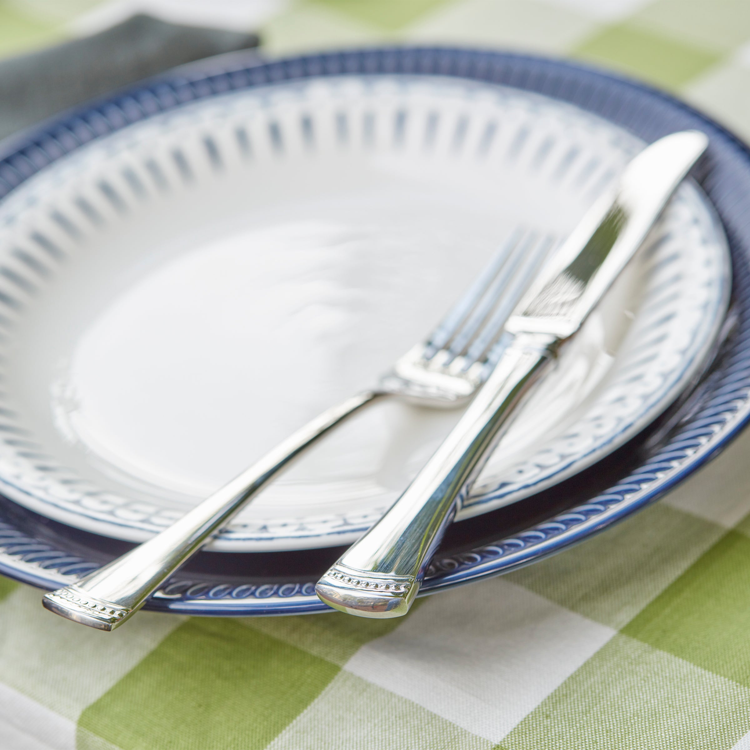 Portola Mirror 20 Piece Flatware Set